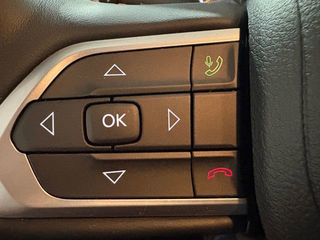 Used 2022 Jeep Compass Limited image 18