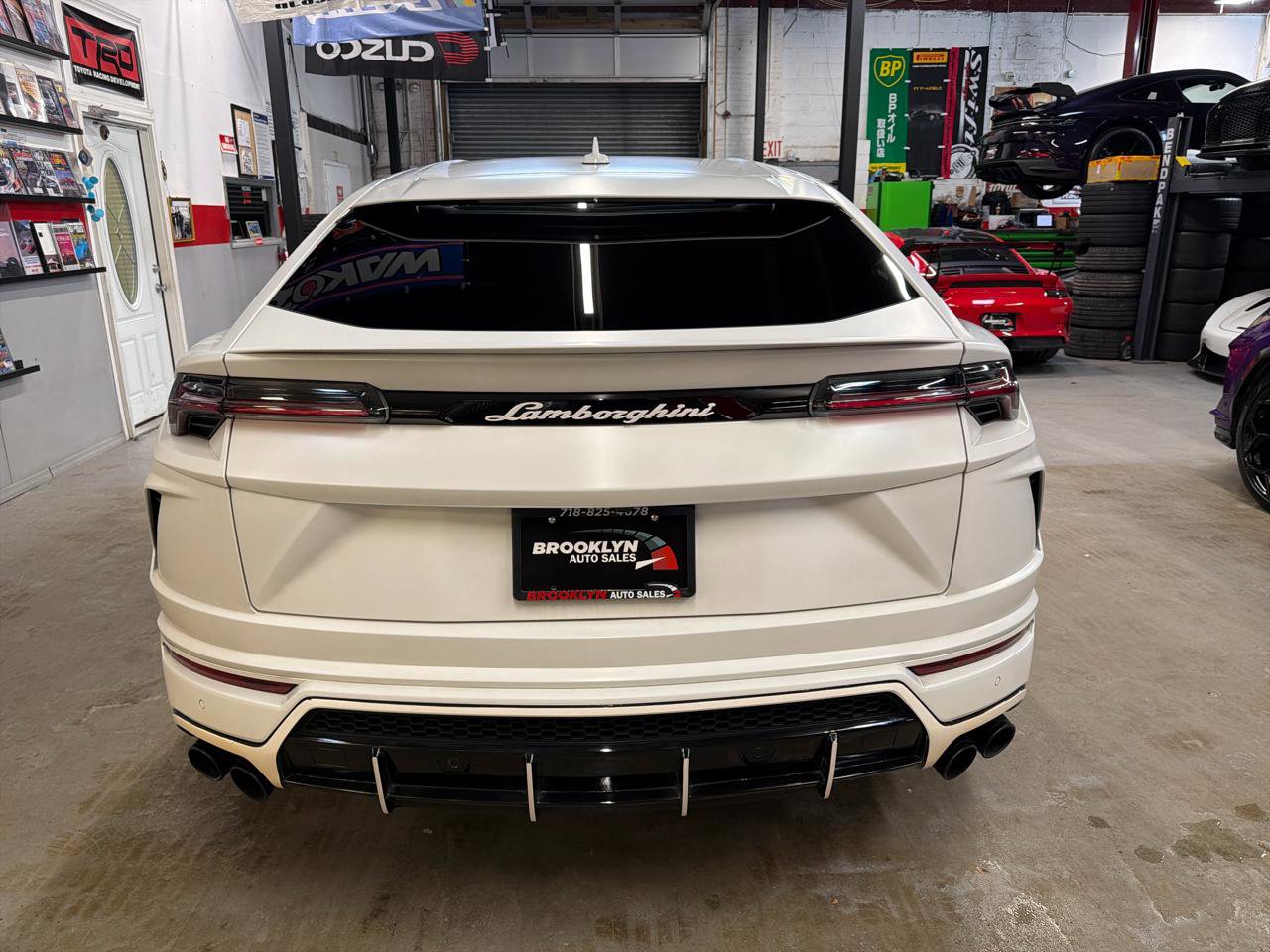 Used 2022 Lamborghini Urus image 7