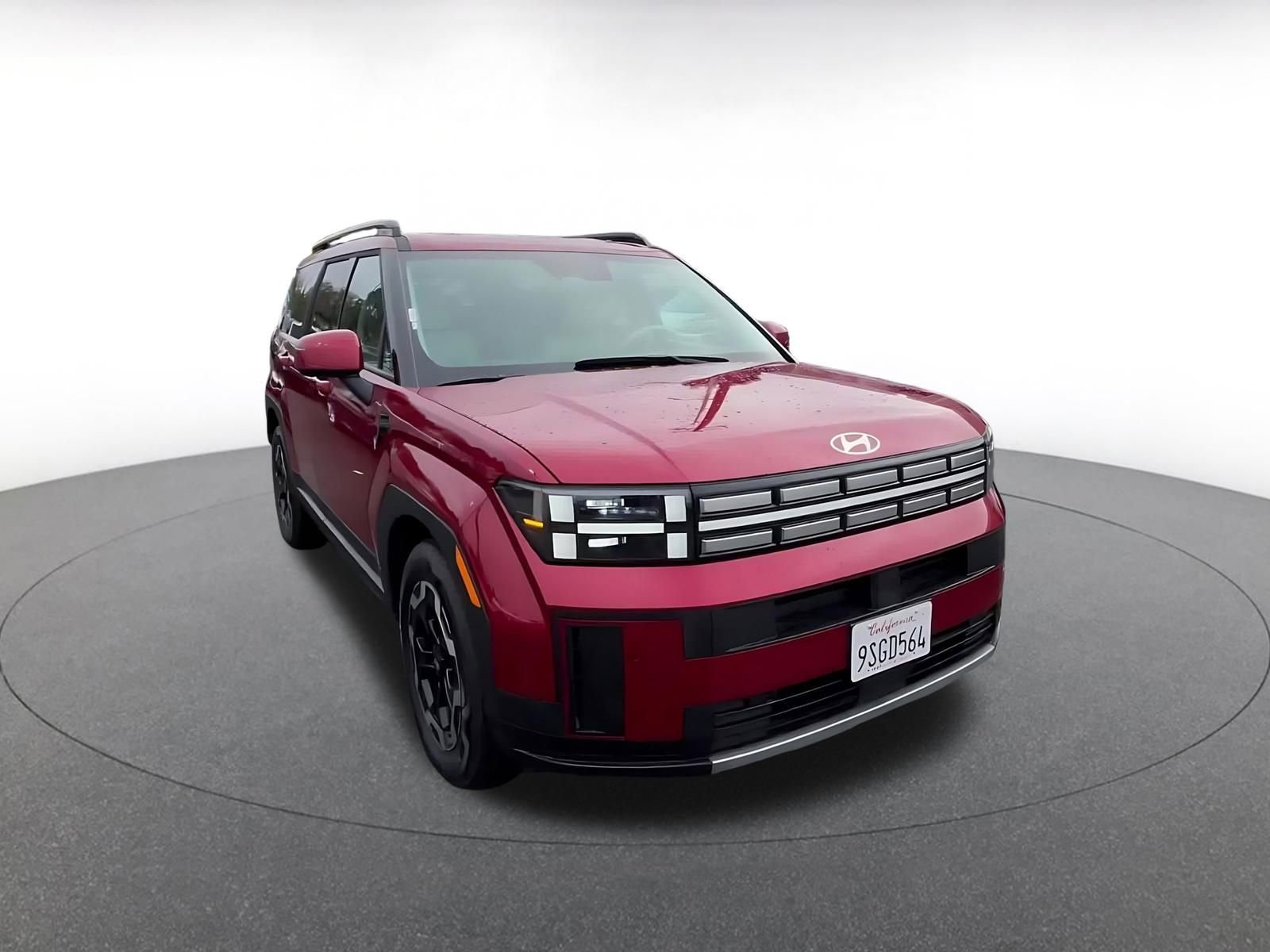 Used 2025 Hyundai Santa Fe SEL image 3