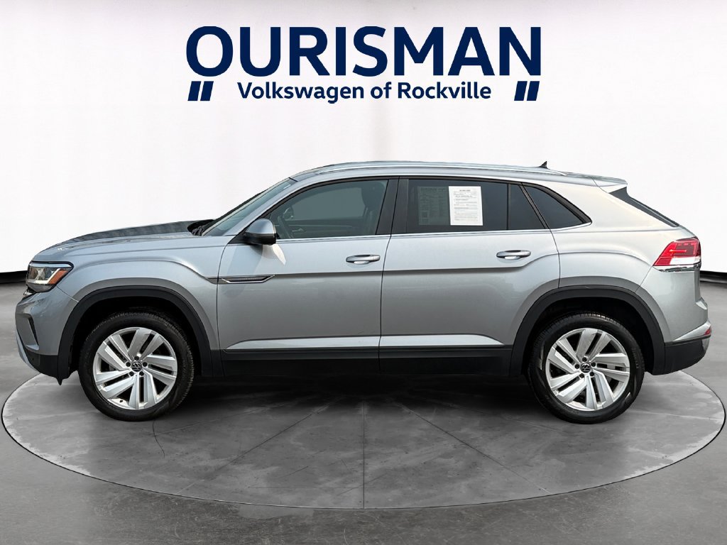 Used 2023 Volkswagen Atlas Cross Sport SE AWD/4WD image 3