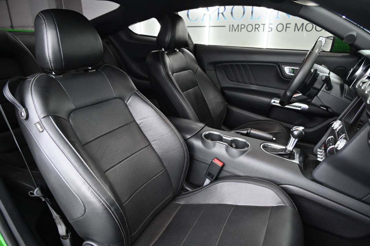 Used 2019 Ford Mustang GT Premium w/ GT Performance Package RWD image 25