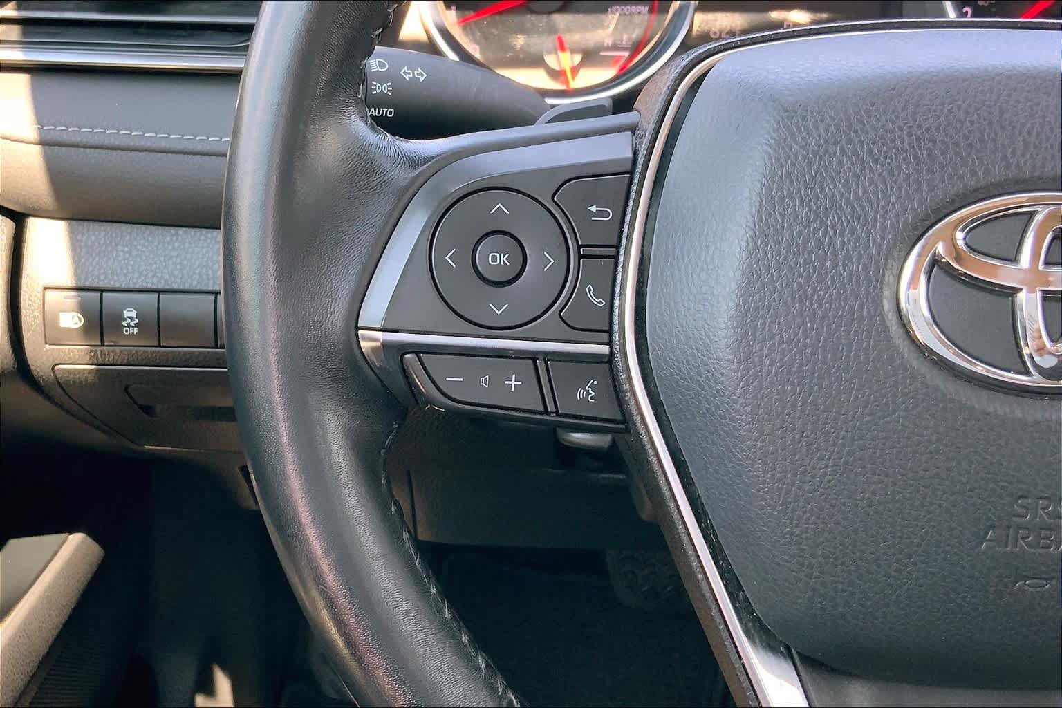 Used 2019 Toyota Camry XSE FWD image 24