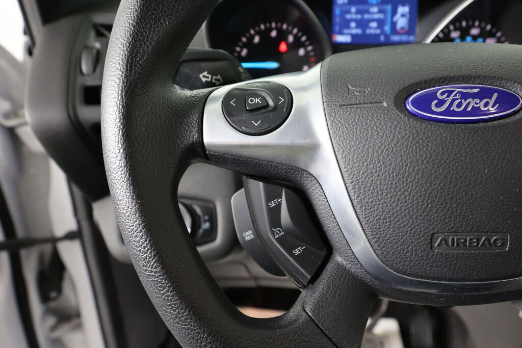 Used 2015 Ford Escape S image 28