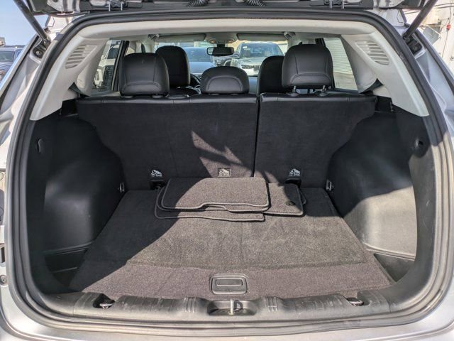 Used 2018 Jeep Compass Limited w/ Navigation Group image 11