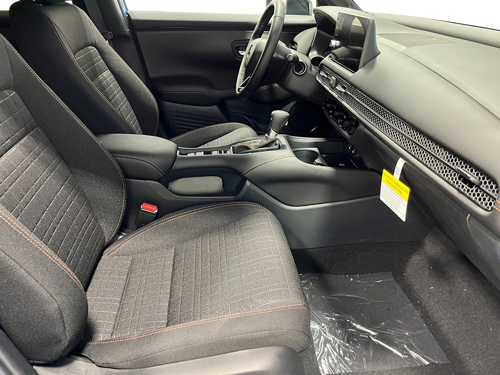 Certified 2026 Honda HR-V Sport image 32