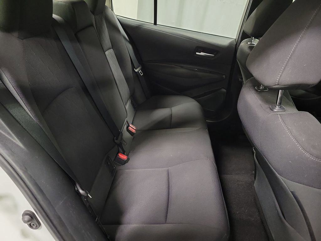 Used 2020 Toyota Corolla LE image 23