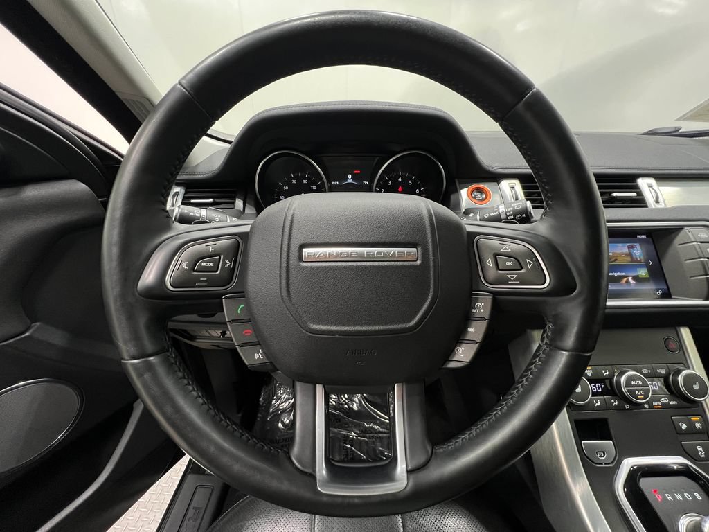 Used 2017 Land Rover Range Rover Evoque SE Premium AWD/4WD image 22