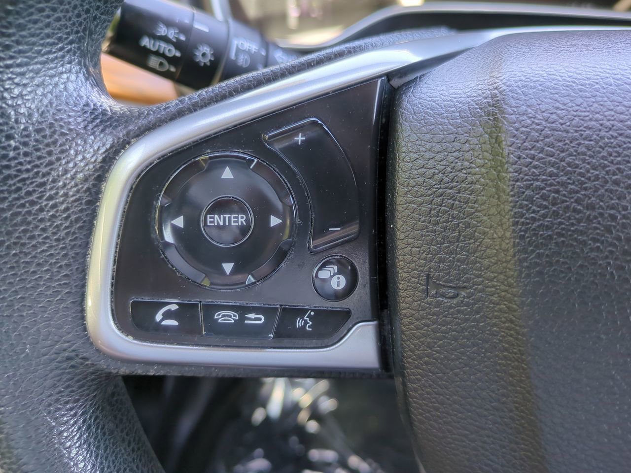 Used 2019 Honda CR-V EX image 24