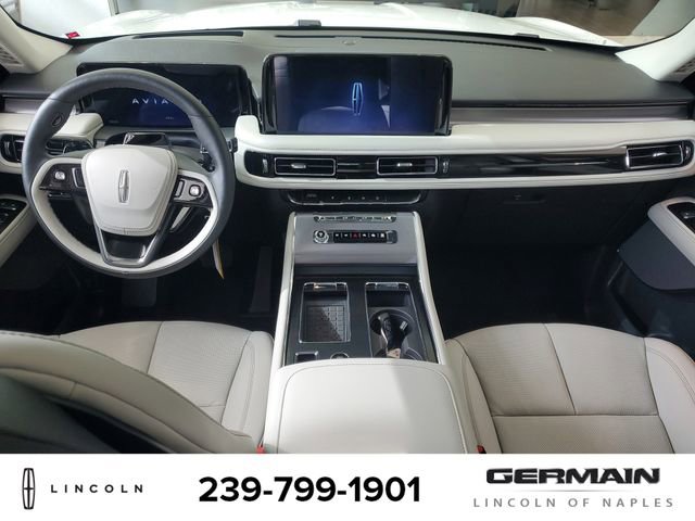 New 2025 Lincoln Aviator 2WD w/ Equipment Group 101A image 17