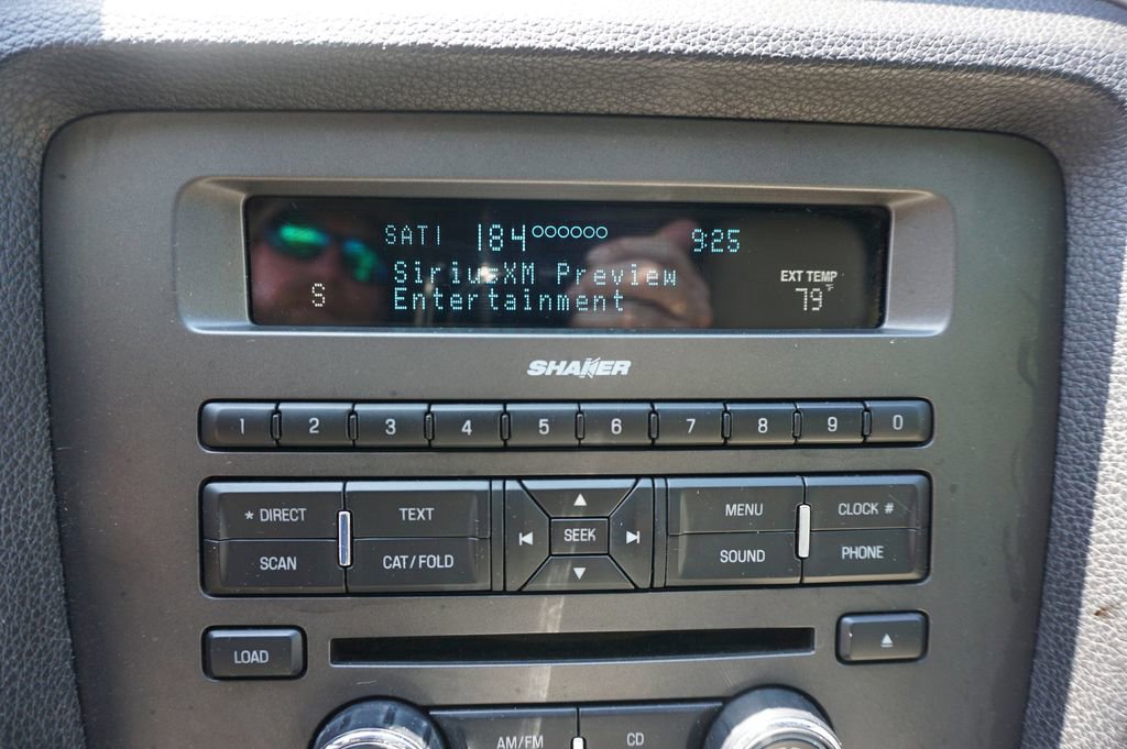 Used 2010 Ford Mustang Premium RWD image 8