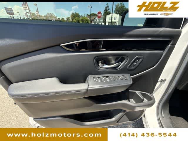 Used 2025 Honda Pilot Touring image 23