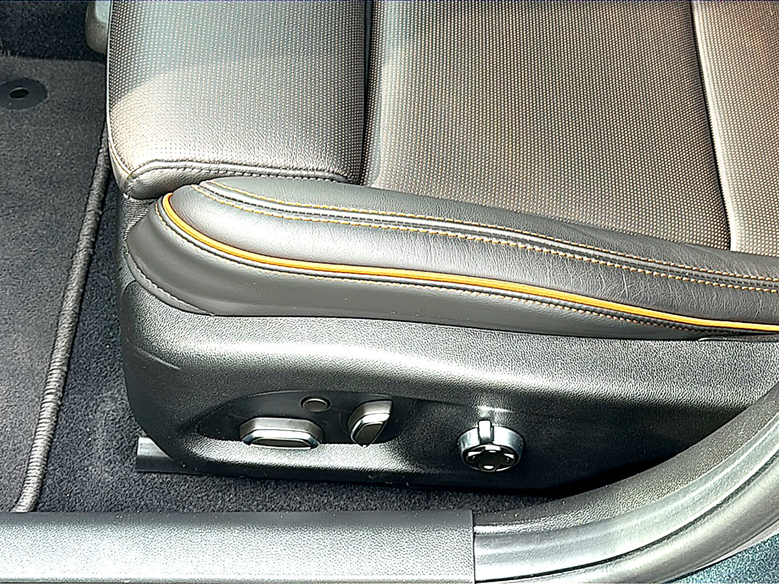 New 2025 Cadillac CT4 Sport image 12