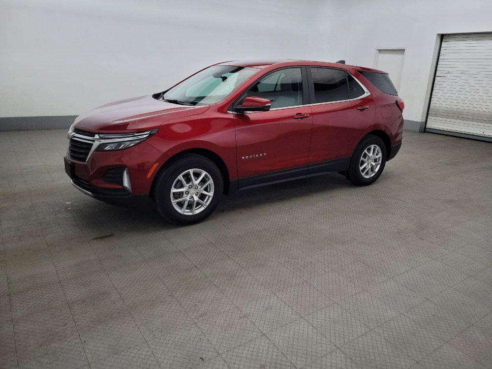 Used 2024 Chevrolet Equinox LT FWD image 2