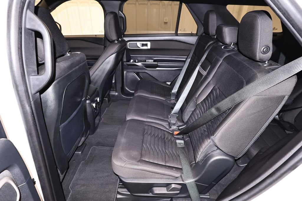Certified 2020 Ford Explorer XLT w/ Comfort Package image 16