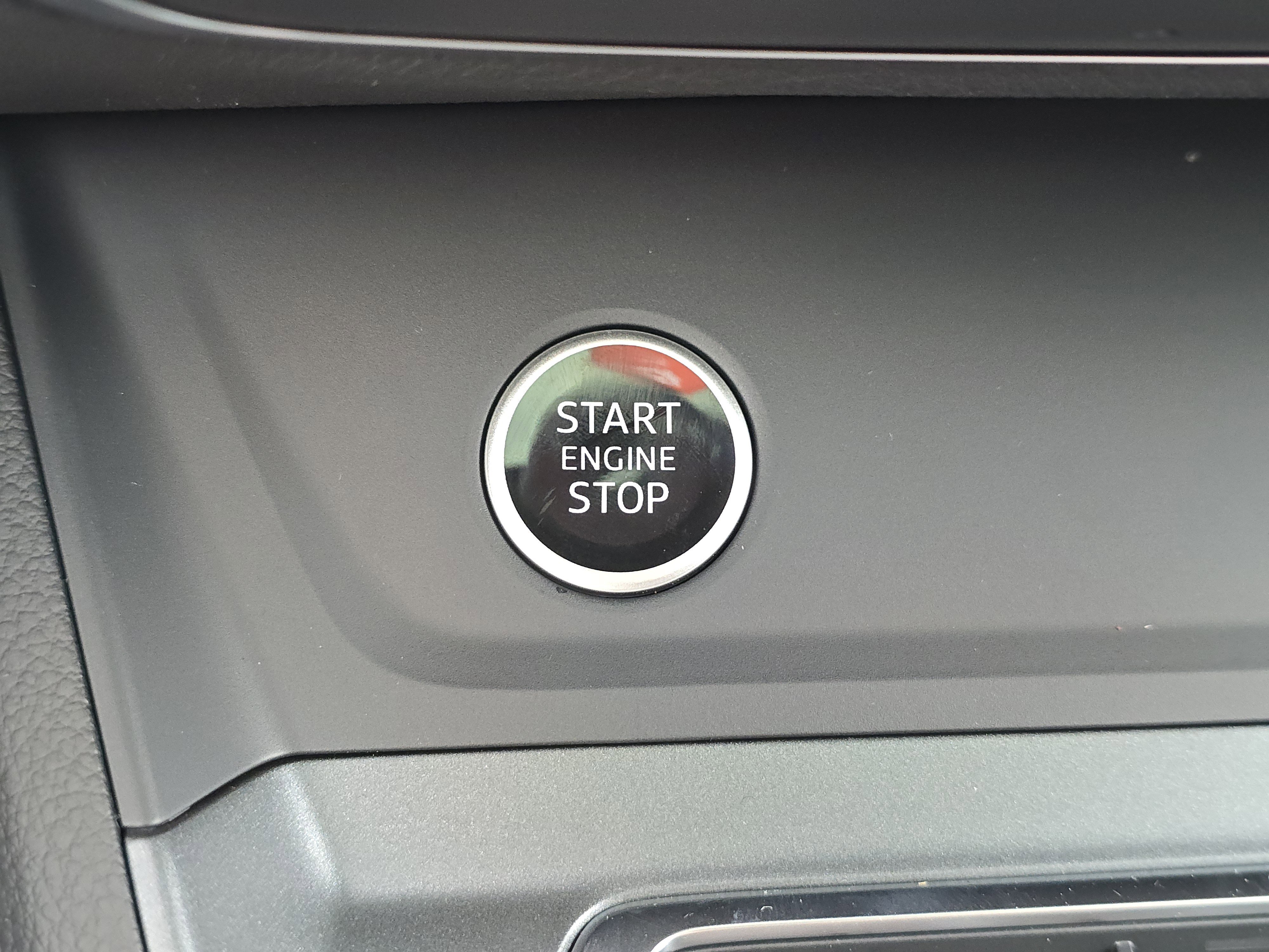 New 2025 Audi Q3 2.0T Premium image 16