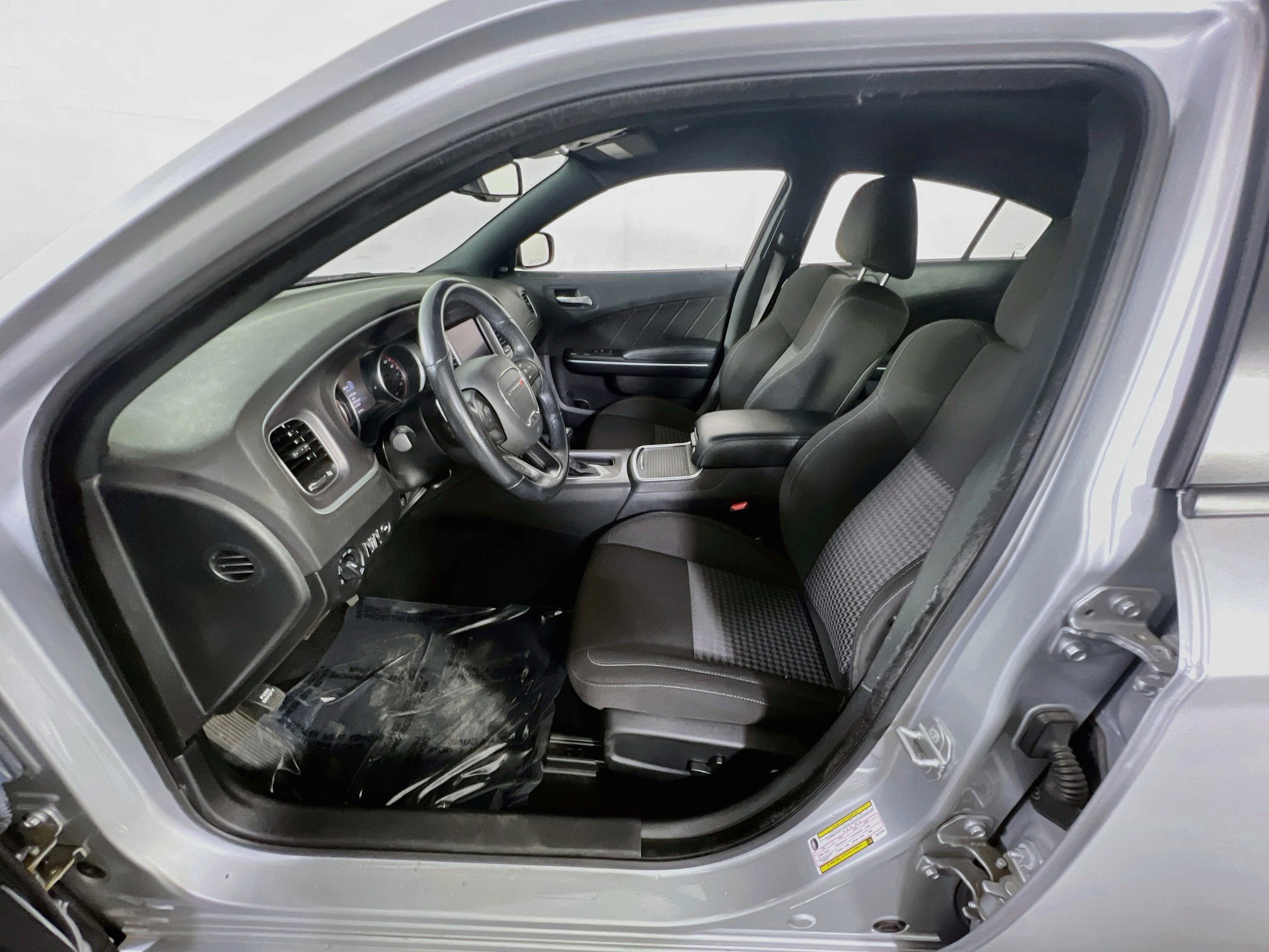 Used 2022 Dodge Charger R/T RWD image 19
