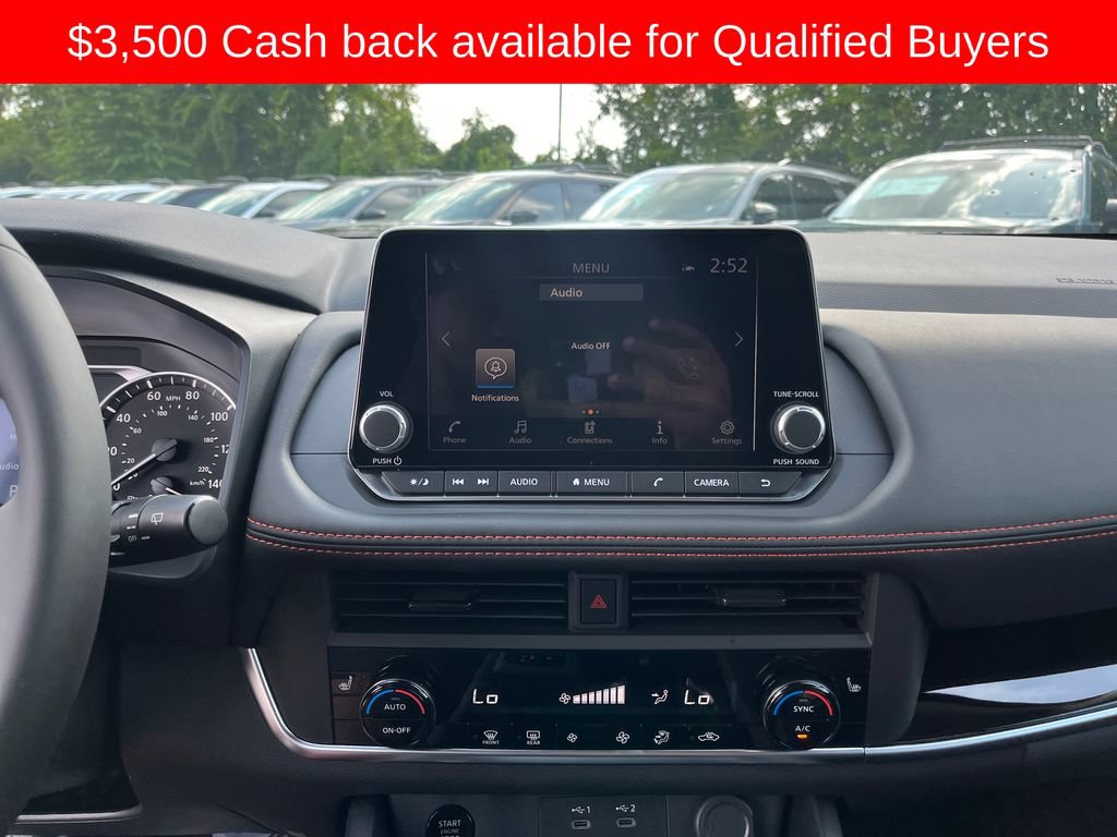 New 2026 Nissan Rogue SV AWD/4WD image 17