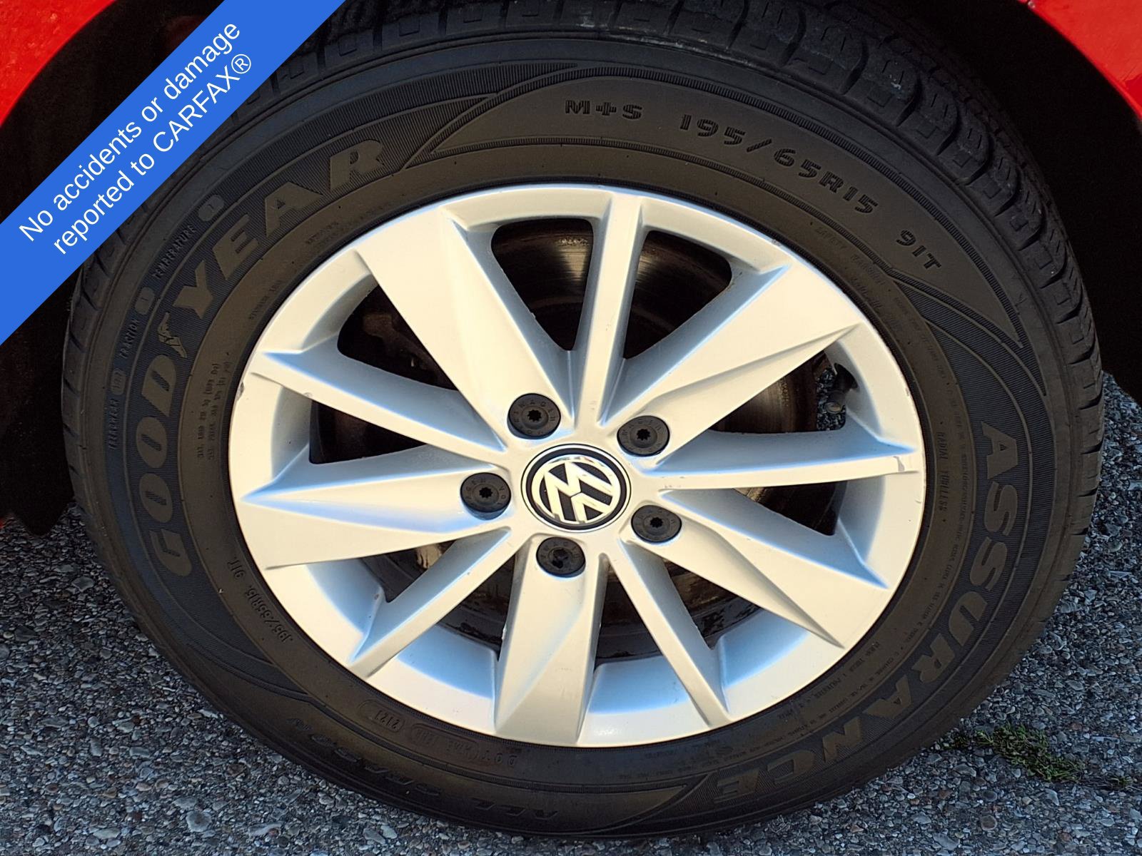 Used 2016 Volkswagen Golf S FWD image 9