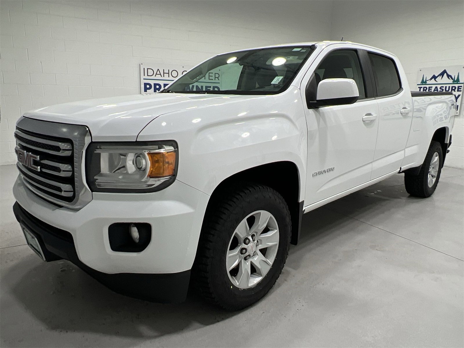 Used 2016 GMC Canyon SLE w/ SLE Convenience Package image 4