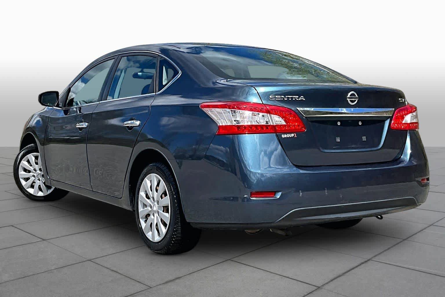 Used 2014 Nissan Sentra SV FWD image 12
