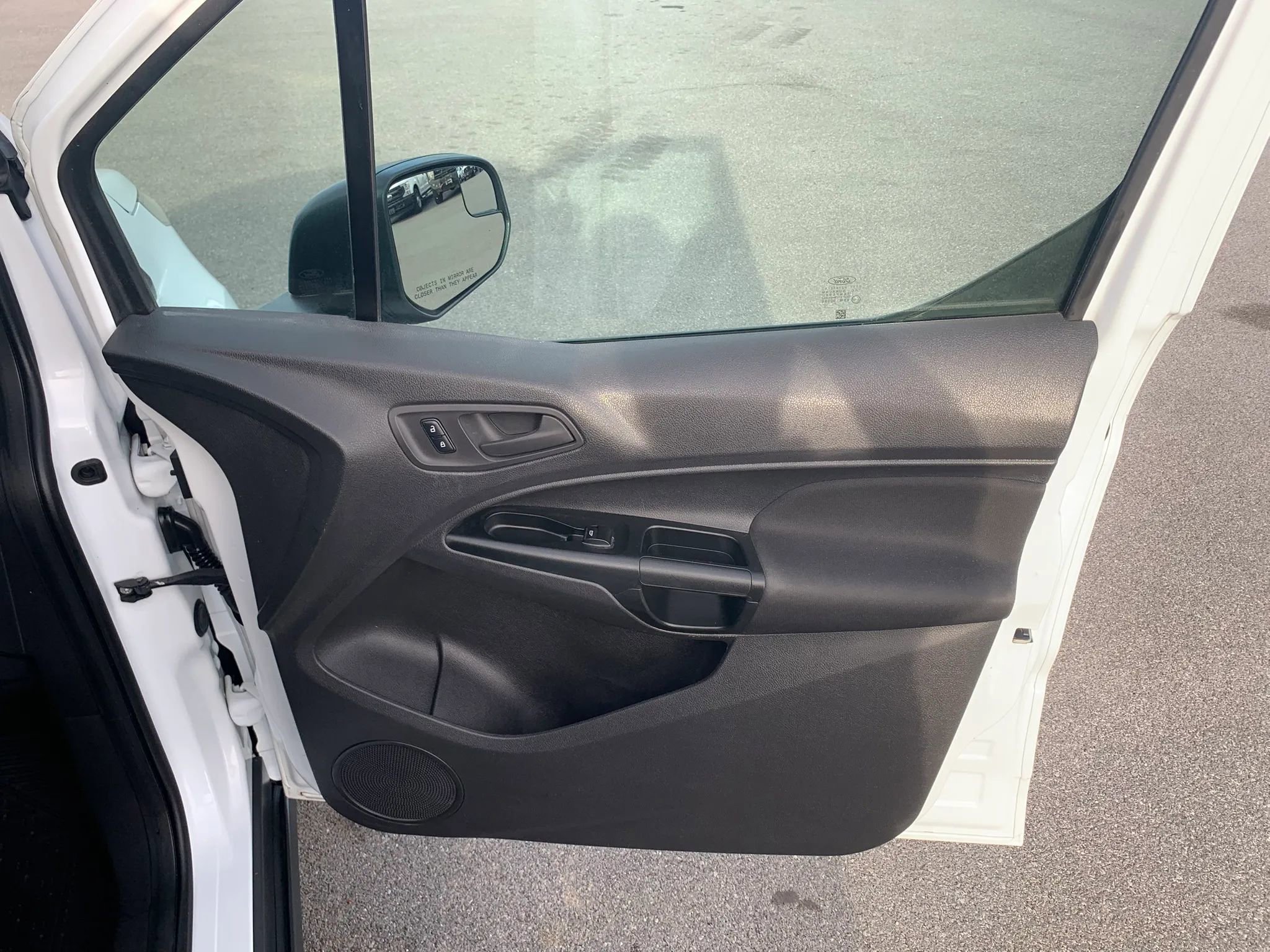 Used 2018 Ford Transit Connect XL image 20