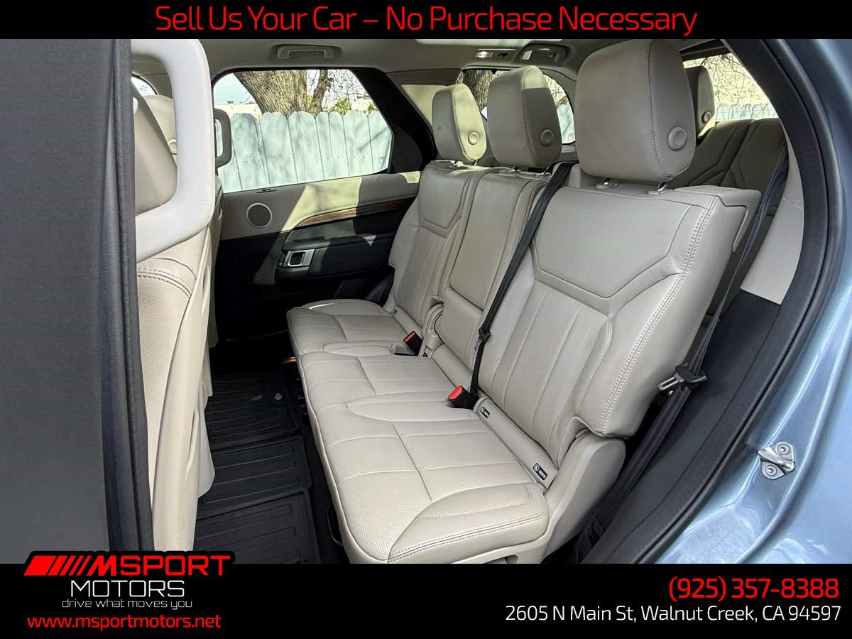 Used 2018 Land Rover Discovery HSE AWD/4WD image 8