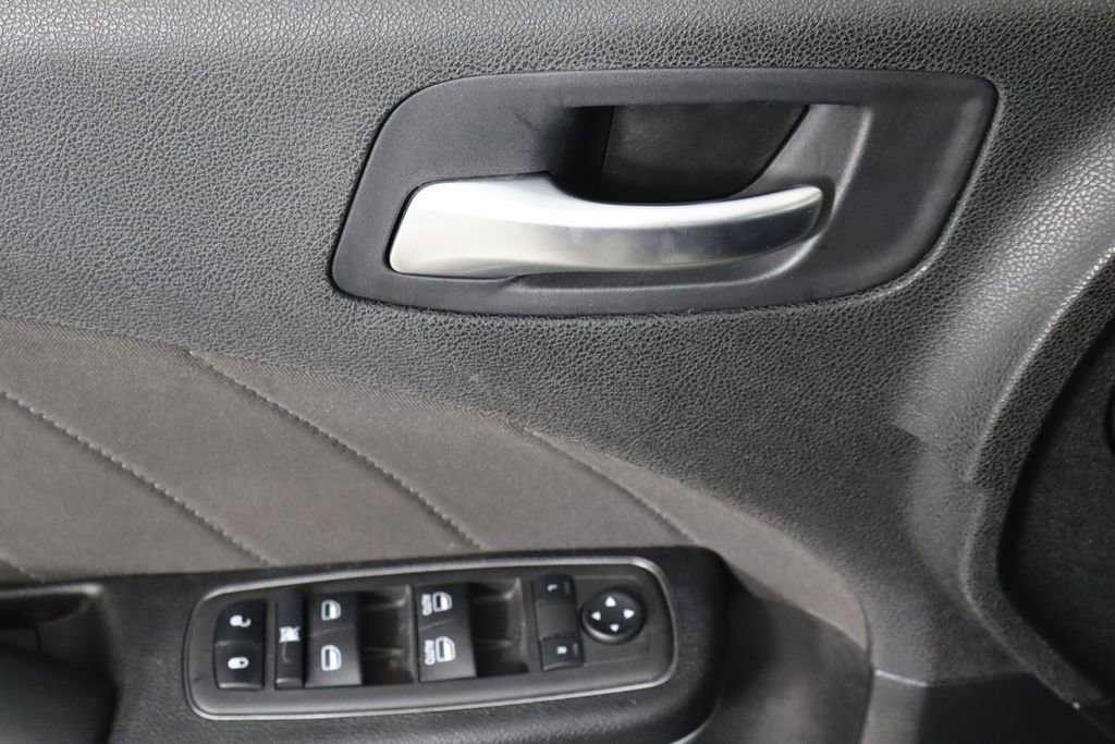 Used 2022 Dodge Charger SXT image 22