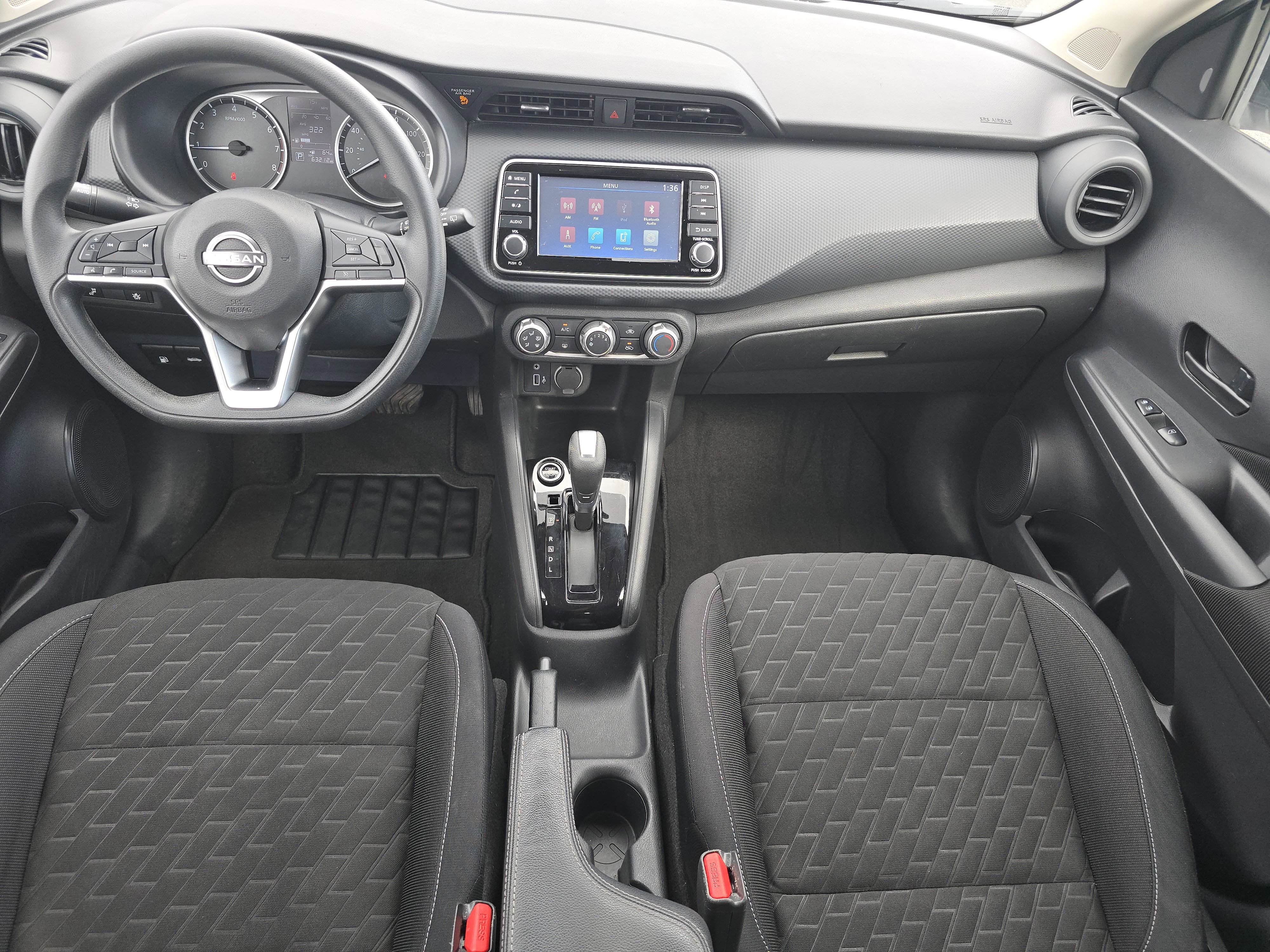 Used 2022 Nissan Kicks S image 8