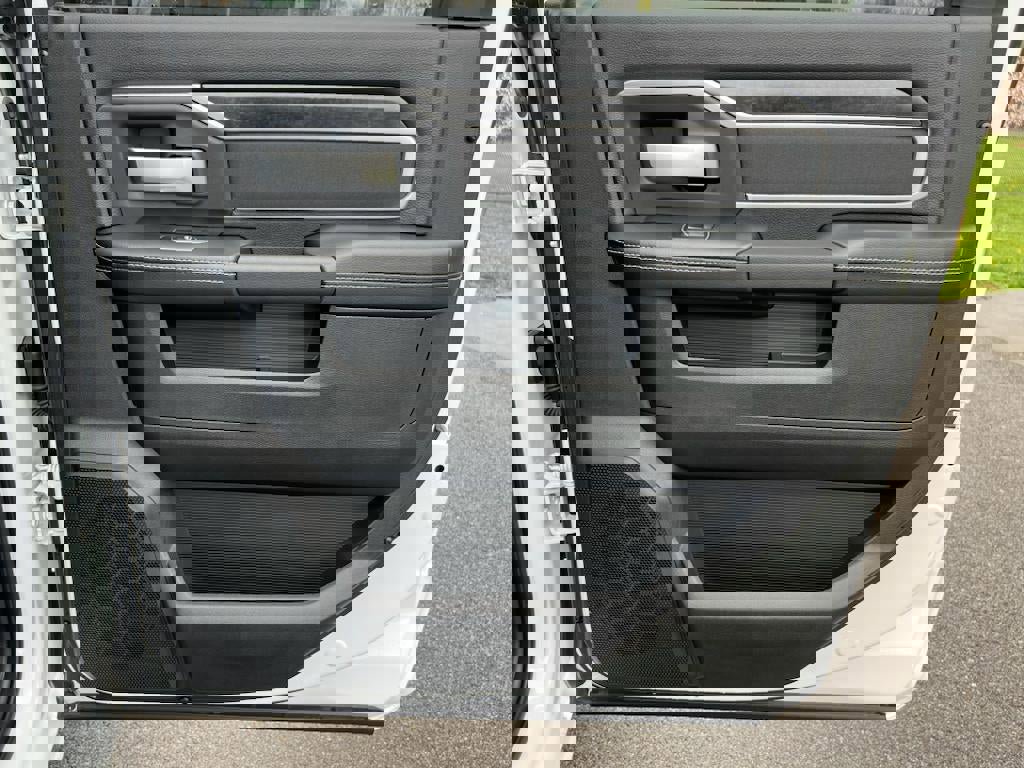 New 2024 RAM 2500 Big Horn w/ Night Edition image 29