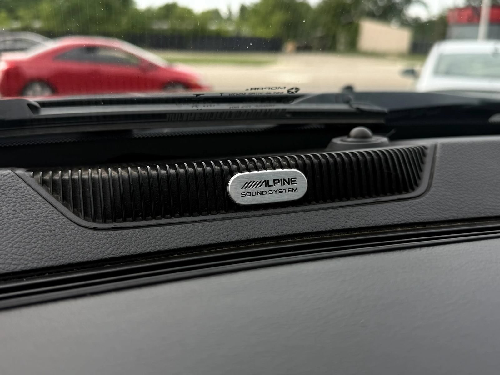 Used 2013 RAM 1500 Laramie AWD/4WD image 23