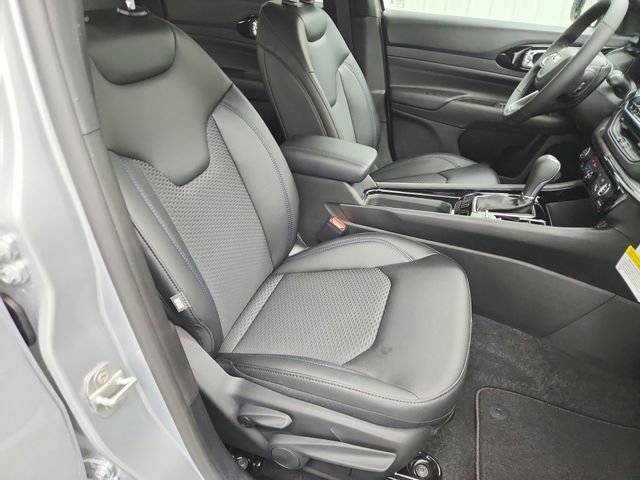 New 2026 Jeep Compass Latitude AWD/4WD image 34