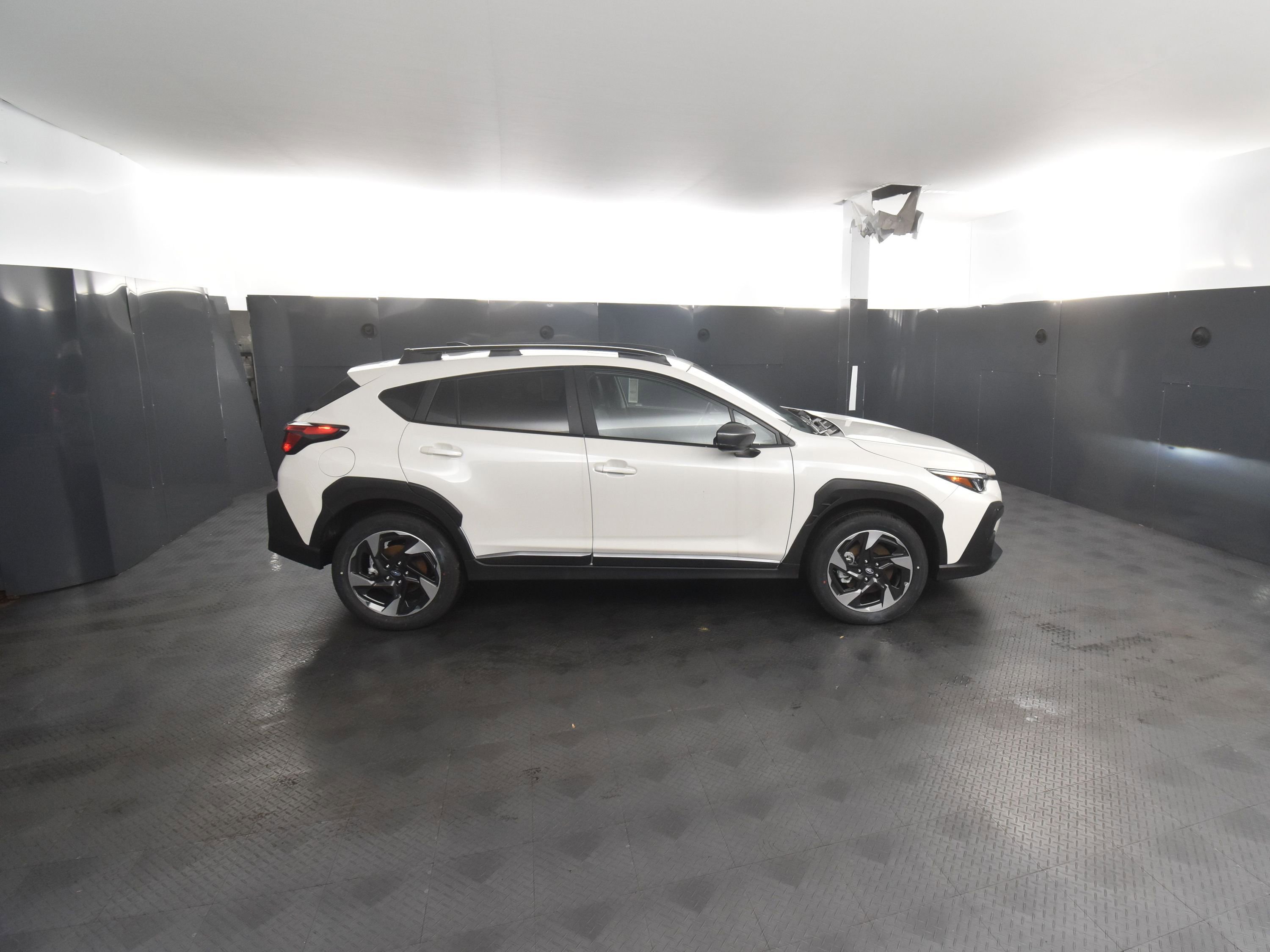 Certified 2025 Subaru Crosstrek 2.5i Limited w/ Popular Package #3A image 4