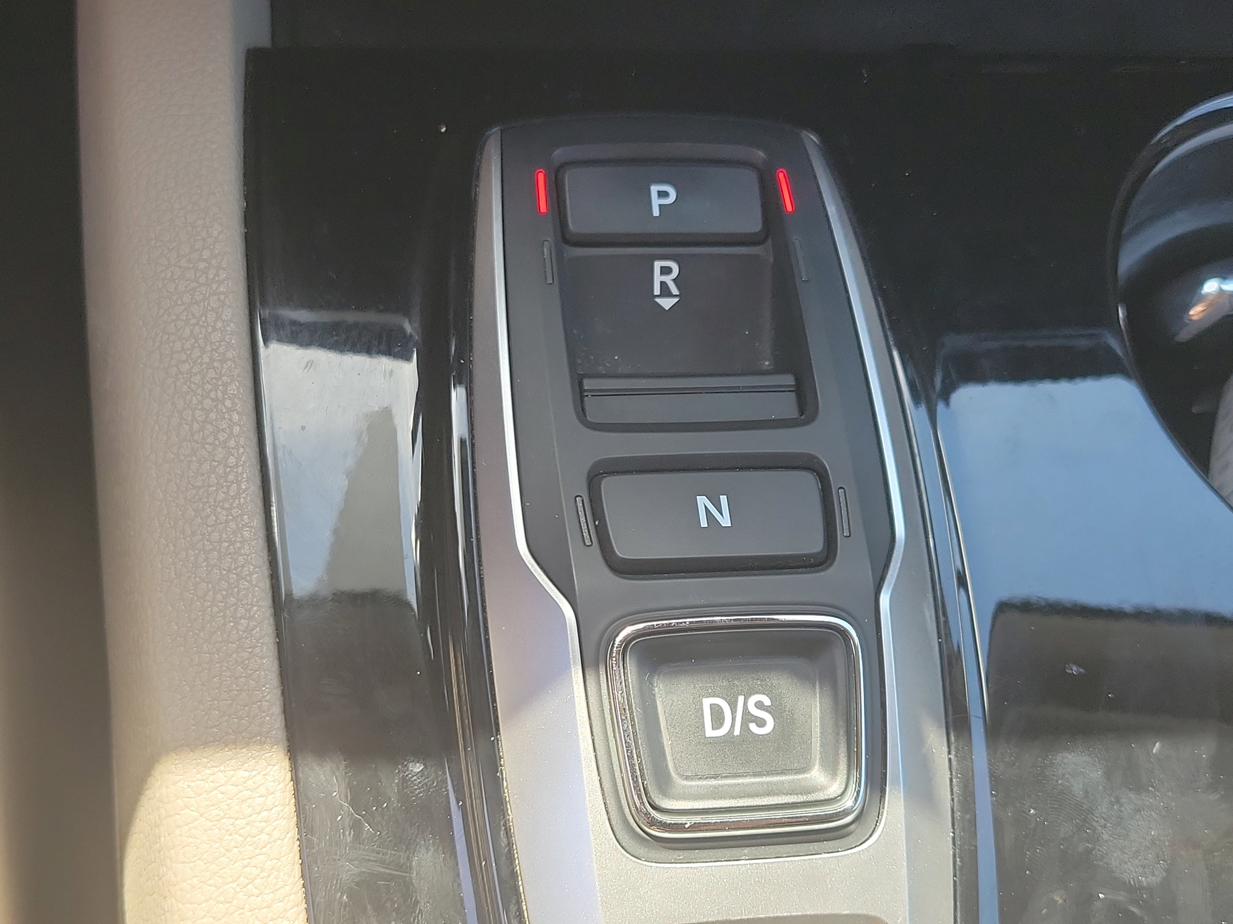 Used 2021 Honda Pilot Touring image 28