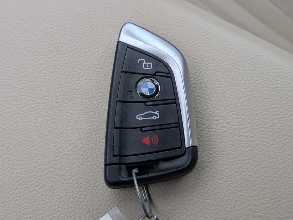 Used 2022 BMW X3 sDrive30i w/ Premium Package 2 RWD image 31