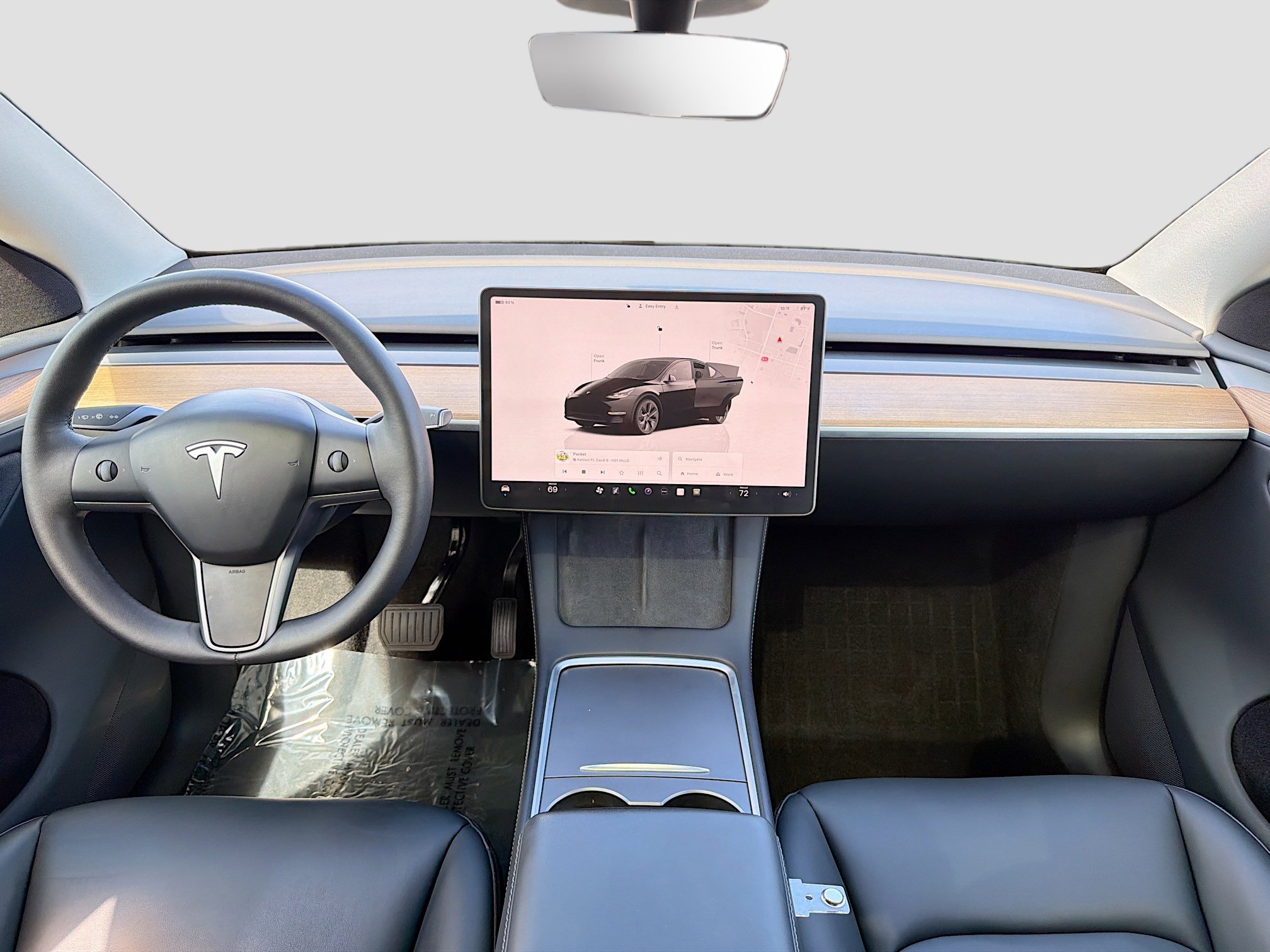 Used 2025 Tesla Model Y Long Range AWD/4WD image 17