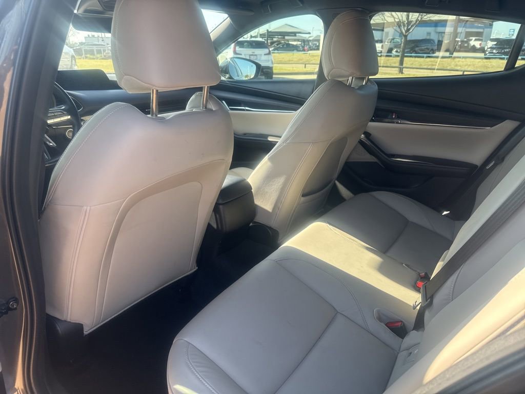 Used 2022 MAZDA MAZDA3 s image 3