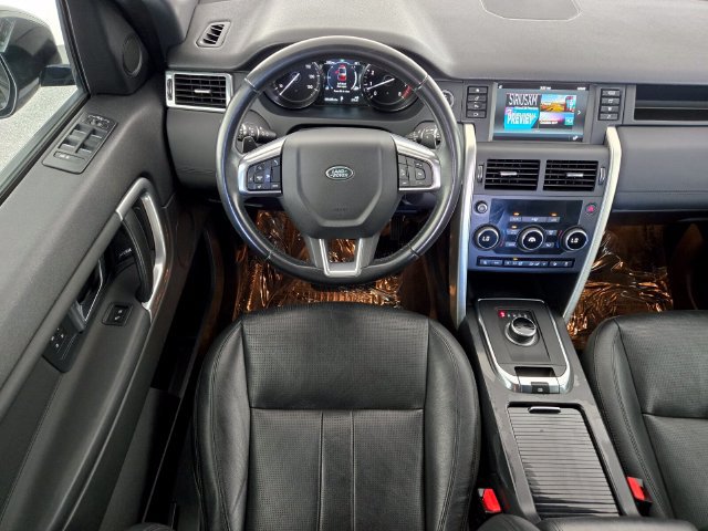 Used 2019 Land Rover Discovery Sport HSE AWD/4WD image 12