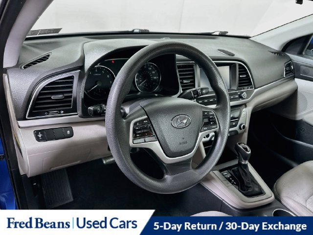 Used 2017 Hyundai Elantra SE FWD image 14