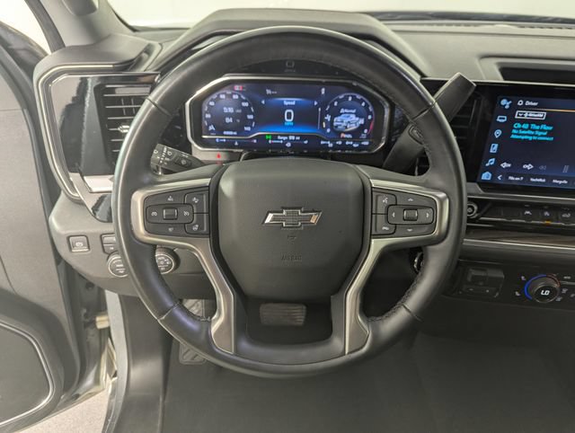 Used 2024 Chevrolet Silverado 1500 RST w/ Redline Edition AWD/4WD image 11