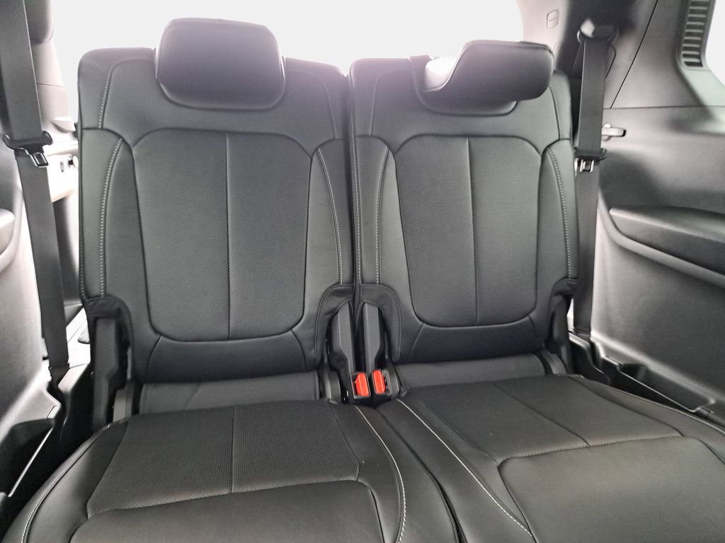 New 2026 Jeep Grand Cherokee L Limited image 12