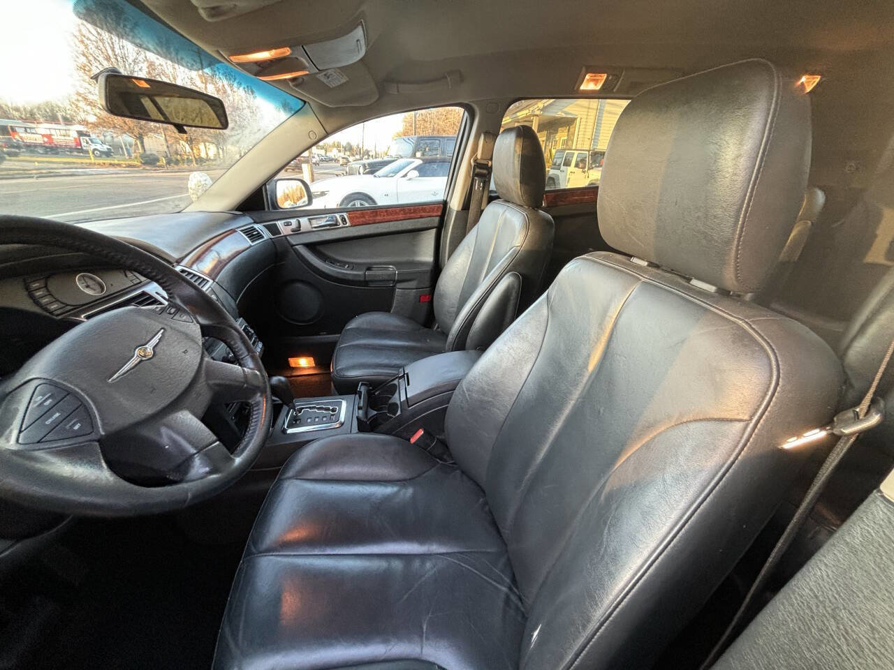 Used 2005 Chrysler Pacifica Touring w/ Comfort Convenience Group image 10