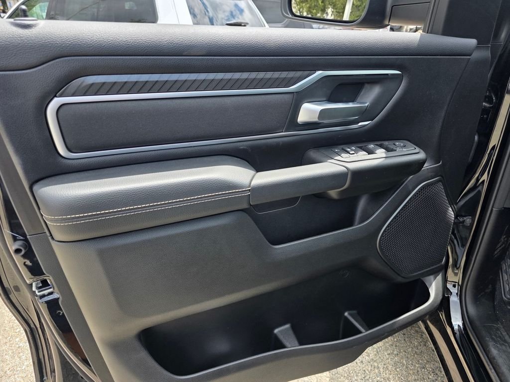 New 2026 RAM 1500 Big Horn w/ Sport Appearance Package AWD/4WD image 8