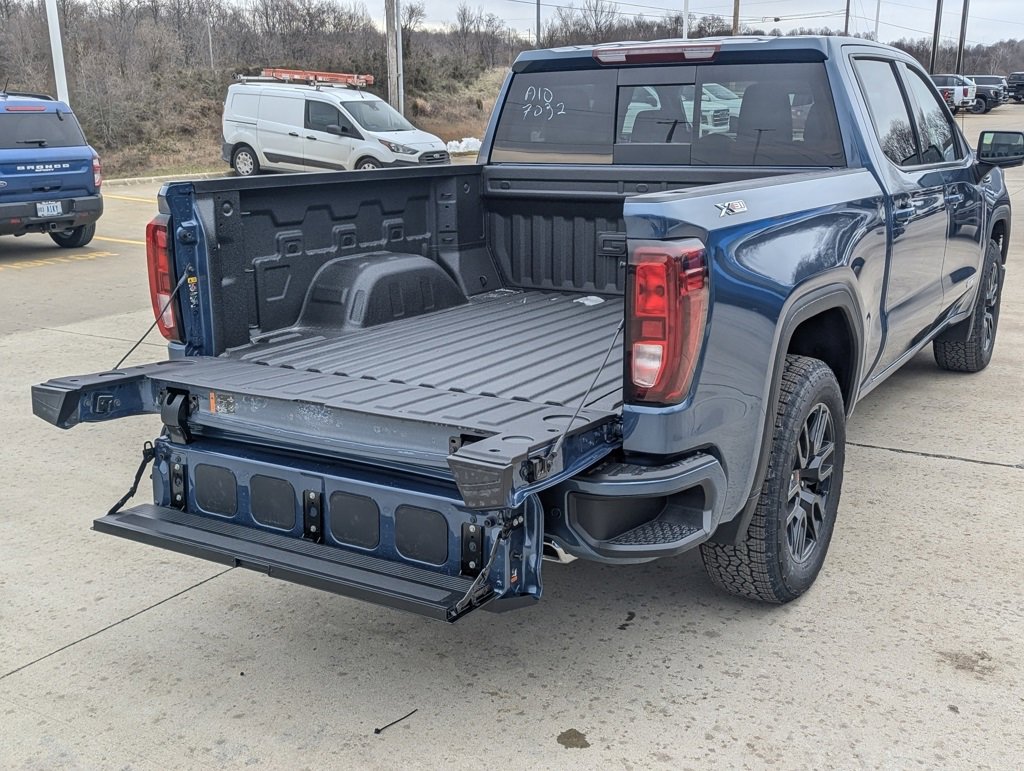 New 2026 GMC Sierra 1500 Elevation w/ Elevation Premium Package image 12