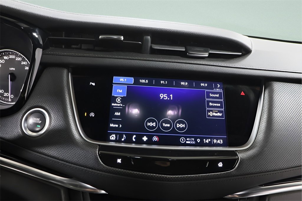 Used 2022 Cadillac XT5 Premium Luxury image 11