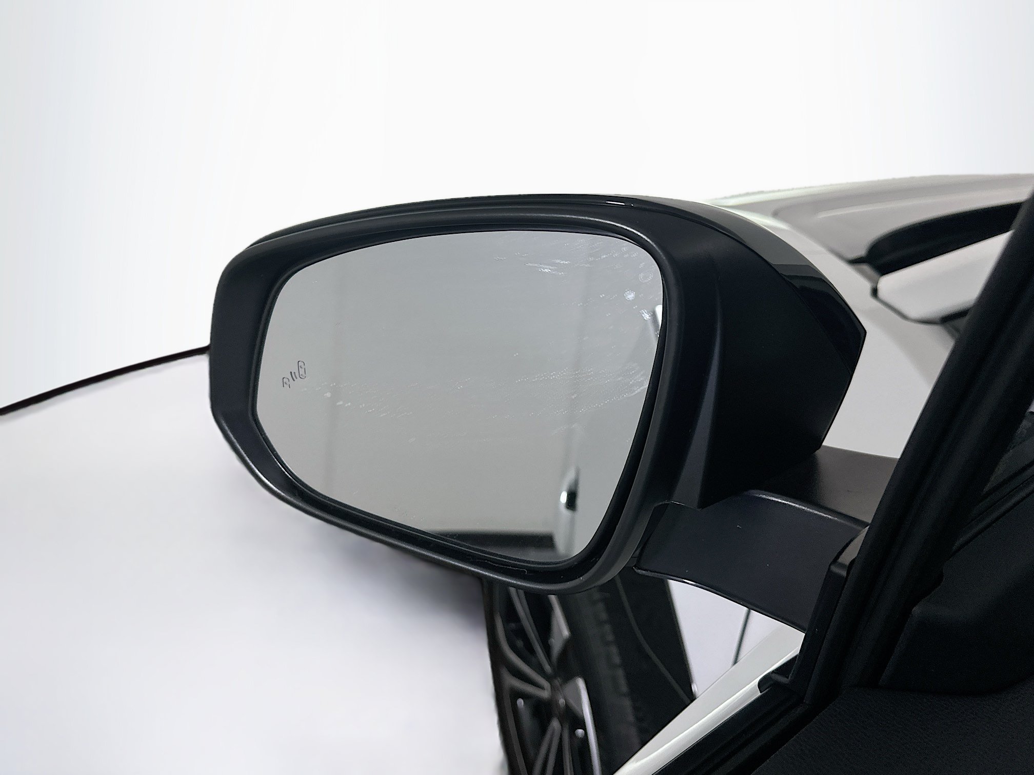 Used 2025 Toyota bZ4X FWD image 16