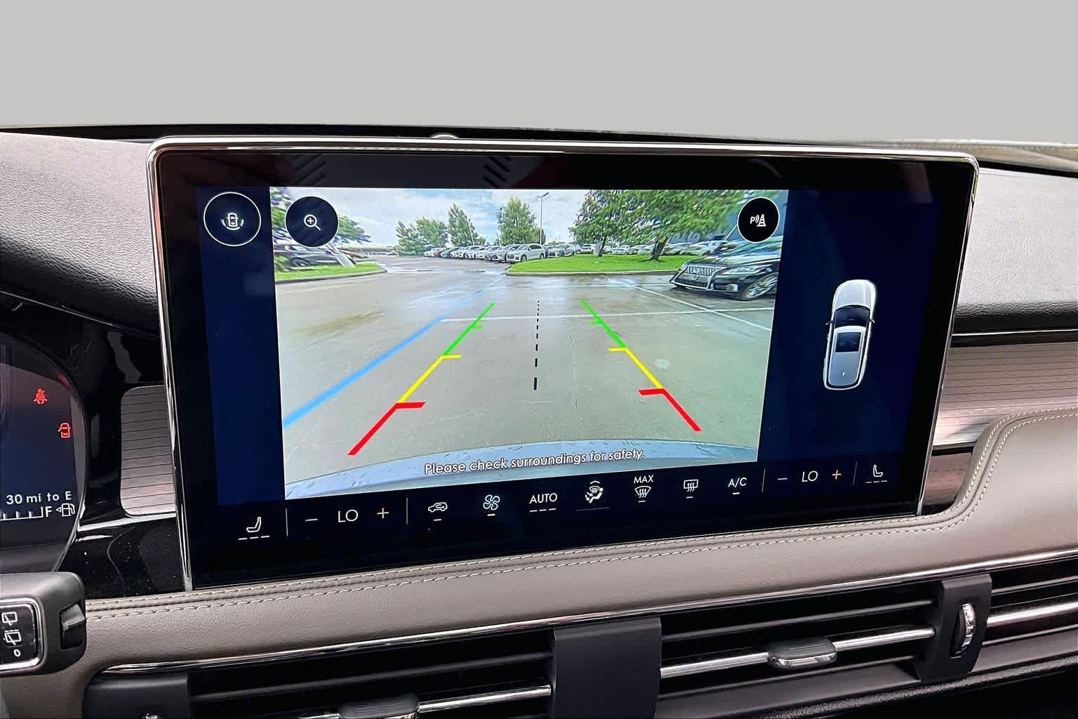 Used 2025 Lincoln Corsair FWD image 25