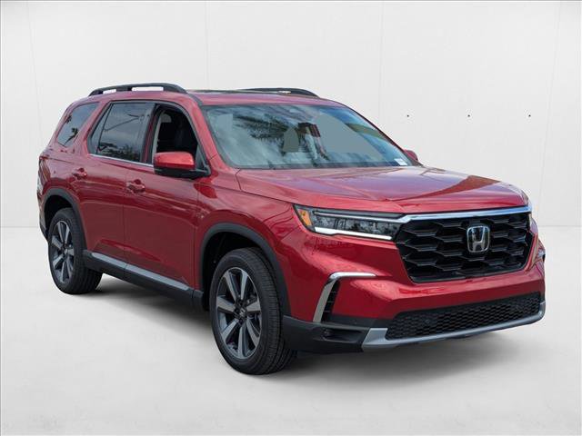 New 2025 Honda Pilot Touring image 7