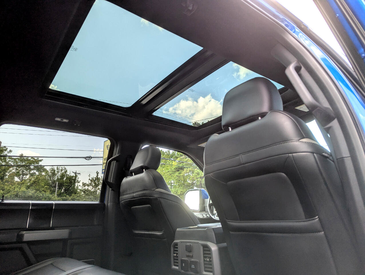 Used 2018 Ford F150 Raptor w/ Equipment Group 802A Luxury image 69