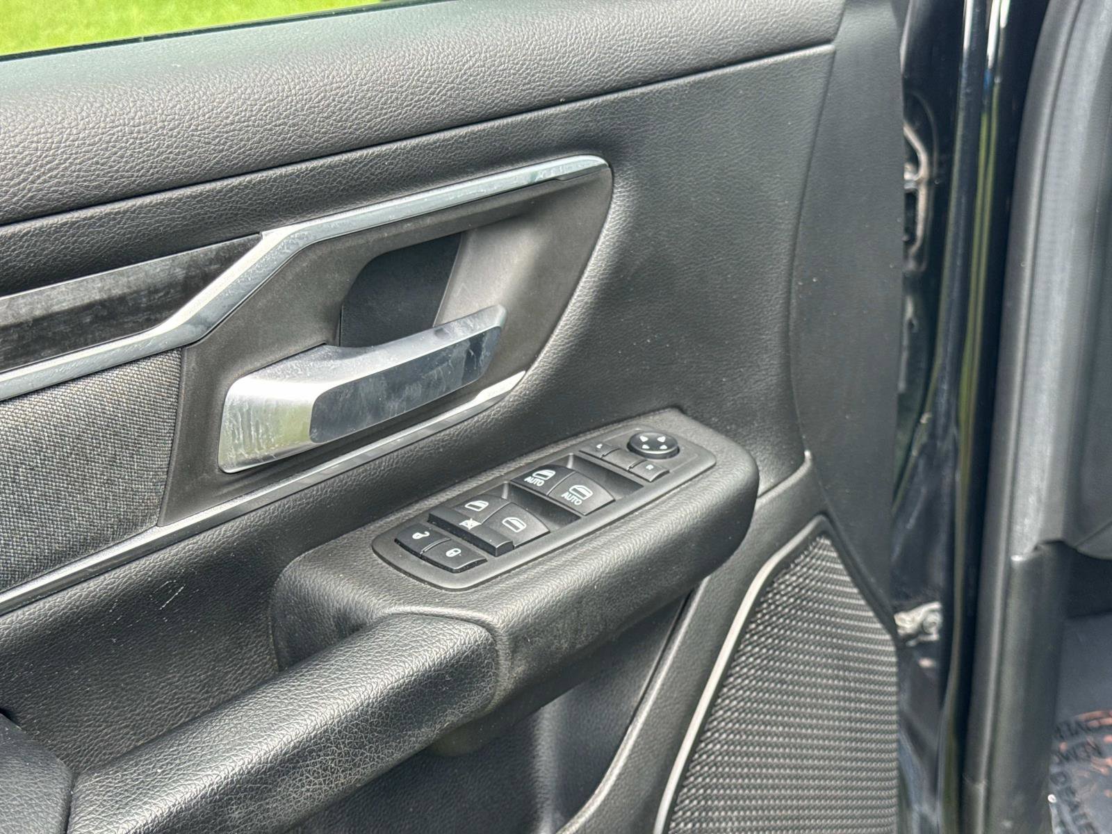 Used 2019 RAM 1500 Big Horn AWD/4WD image 19