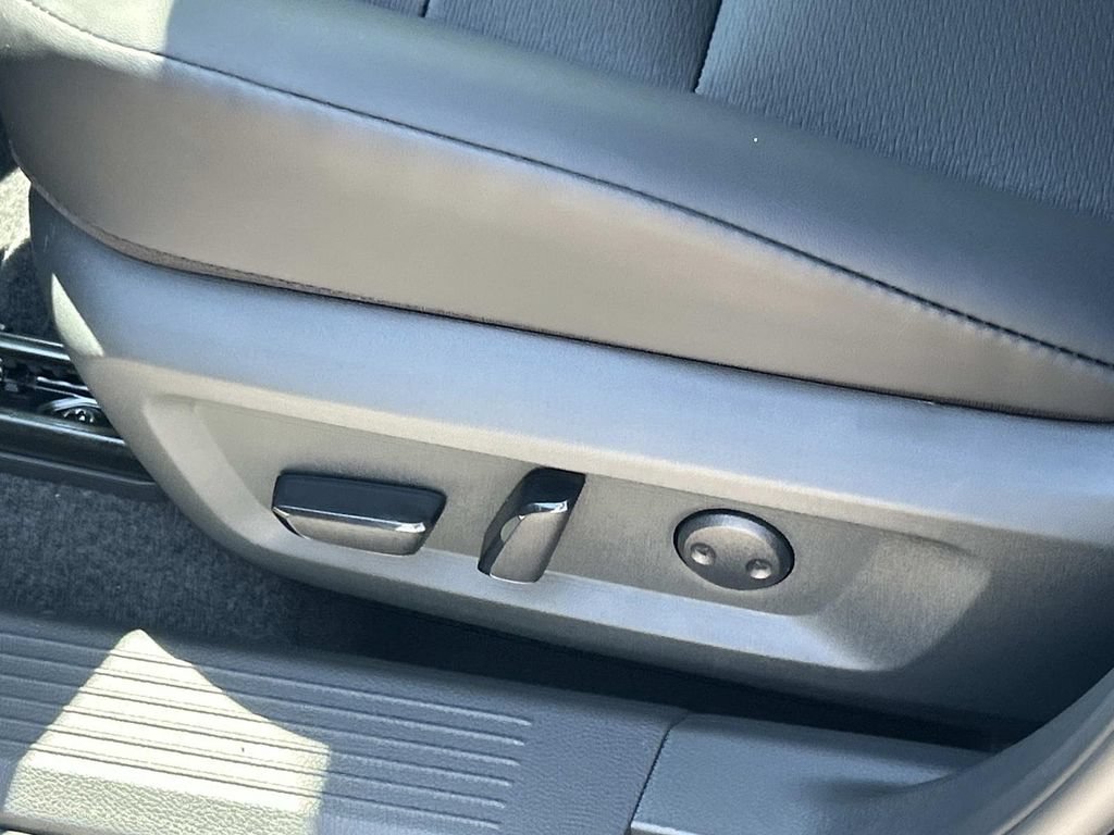 New 2026 Nissan Rogue Dark Armor FWD image 16